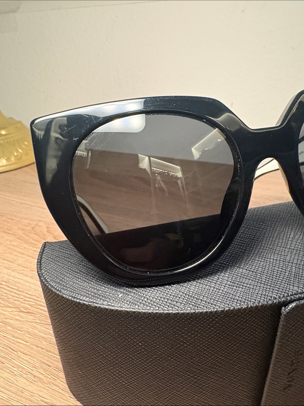 Prada Black Frame with White Arms Cat-Eye Sunglasses- With Case. AS IS - Picture 5 of 14